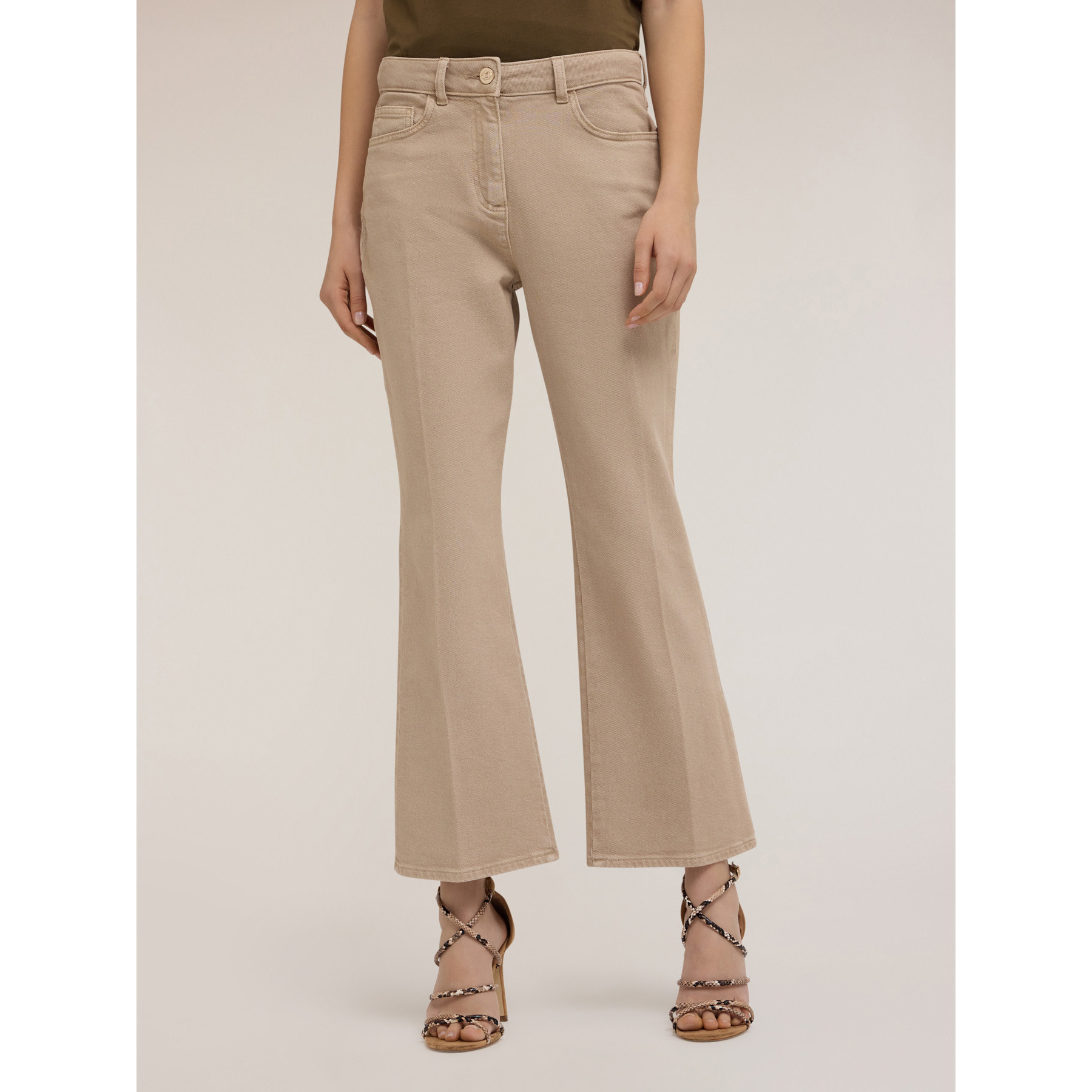 Motivi - Pantalón kick flare en drill de algodón - Beige