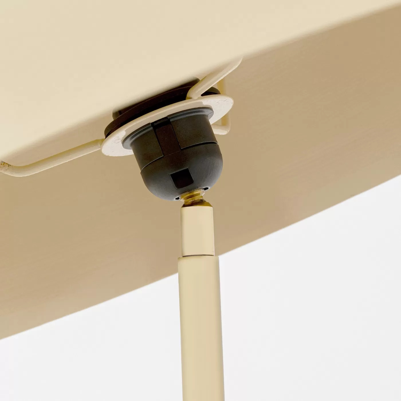 Lampadaire Loungy 160cm beige Kare Design