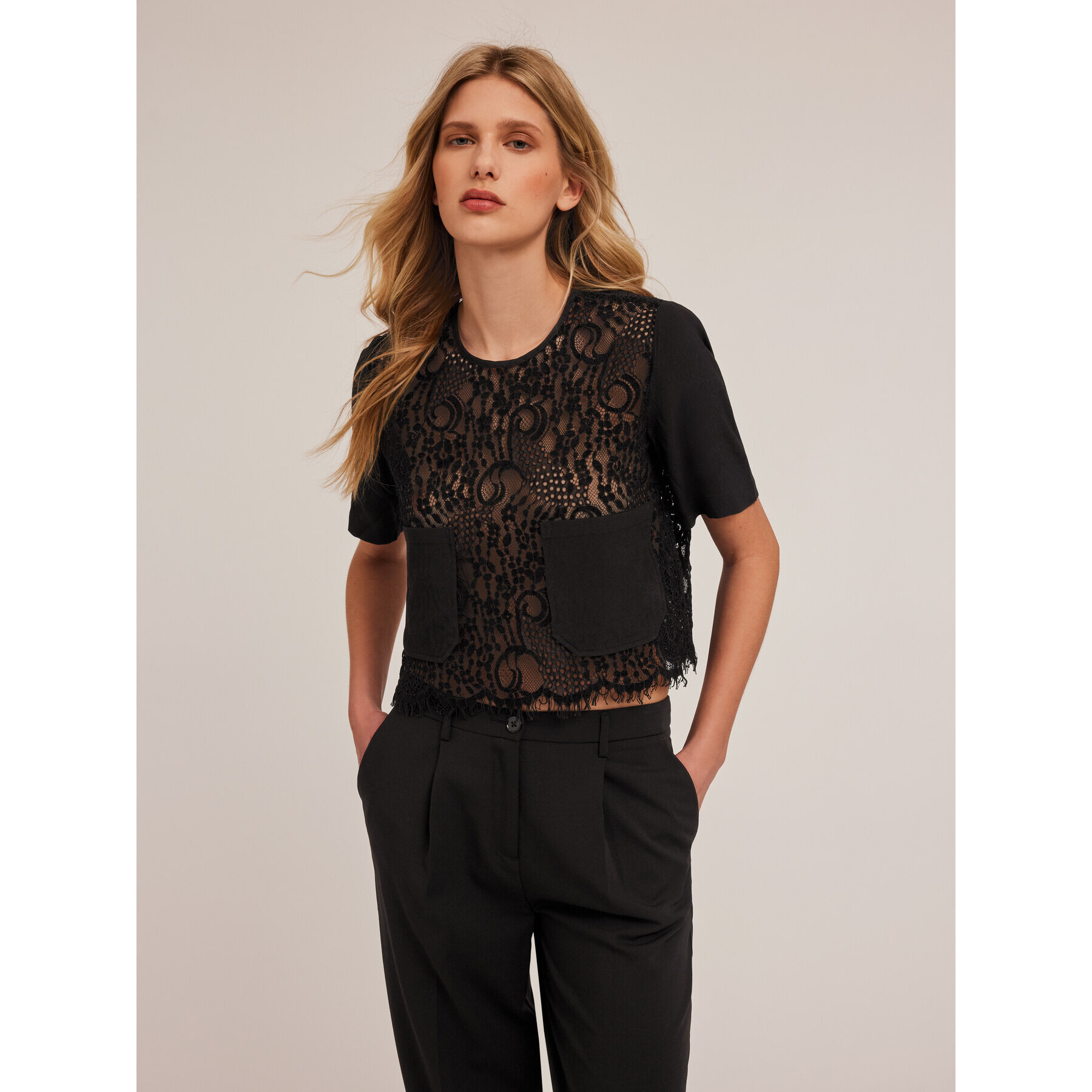 Motivi - T-shirt in pizzo macramé - Nero