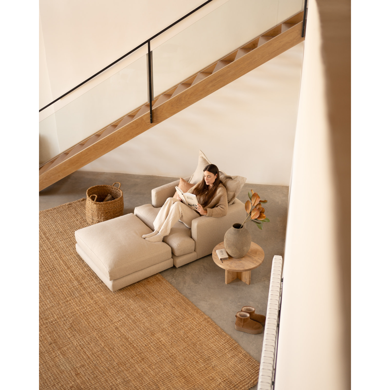 Pouf ton beige de 96x80cm Hauteur: 40 Longueur: 96 Largeur: 80