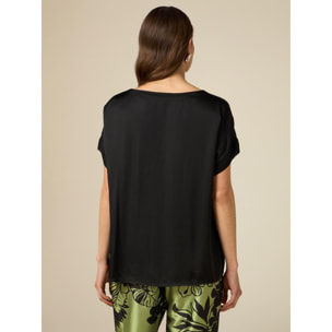 Oltre - Blusa de raso con pequeño bolsillo - Negro