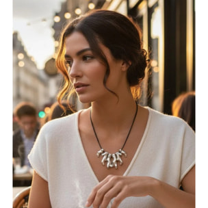 Gargantilla corales chapado plata y cuero negro 40cm