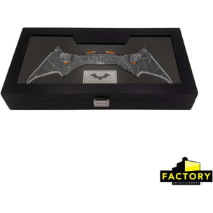 The Batman Prop Replica Batarang Edizione Limitata 25 cm Factory Entertainment