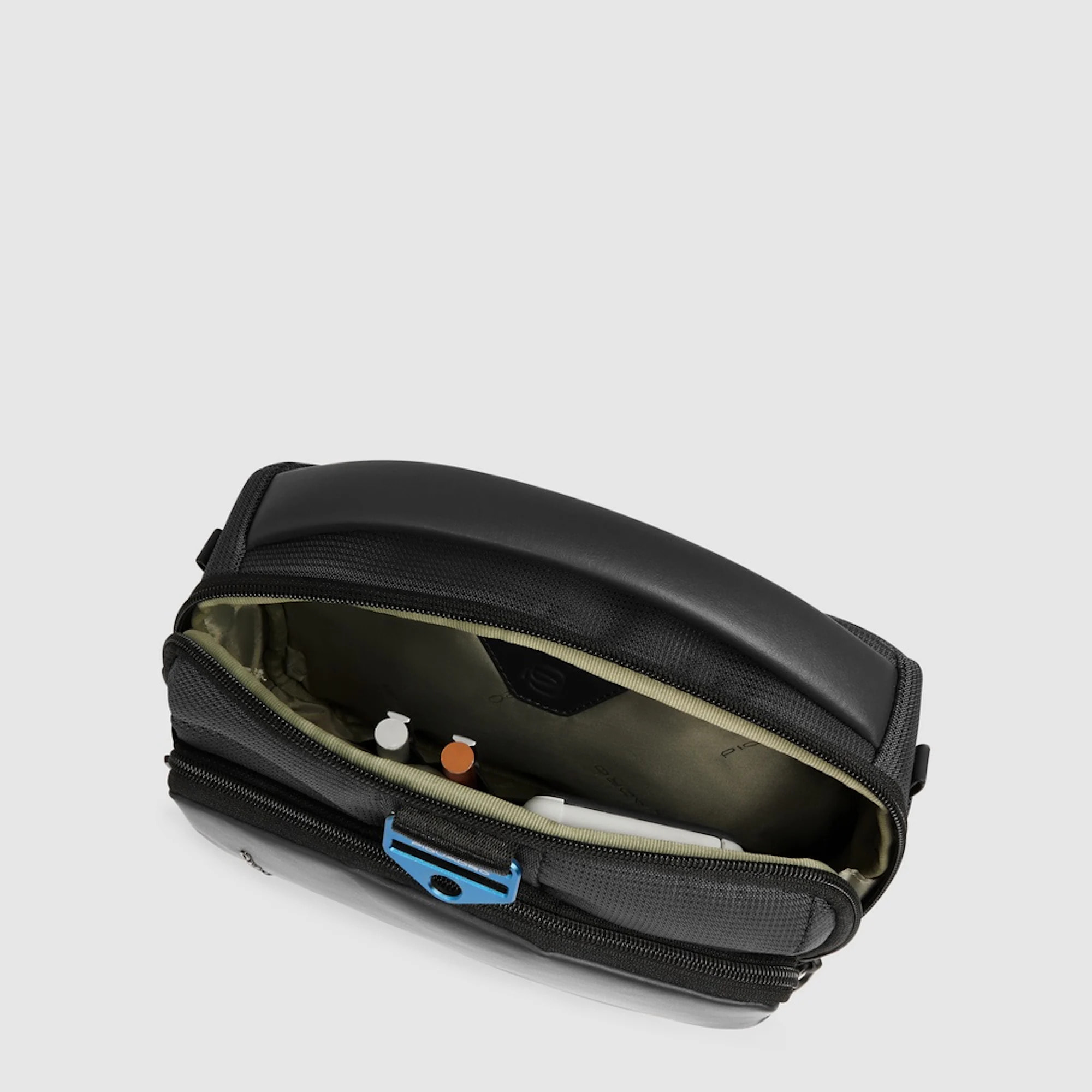 Piquadro Tracolla porta iPad®mini in tessuto riciclato e materiale bio-based con protezione RFID