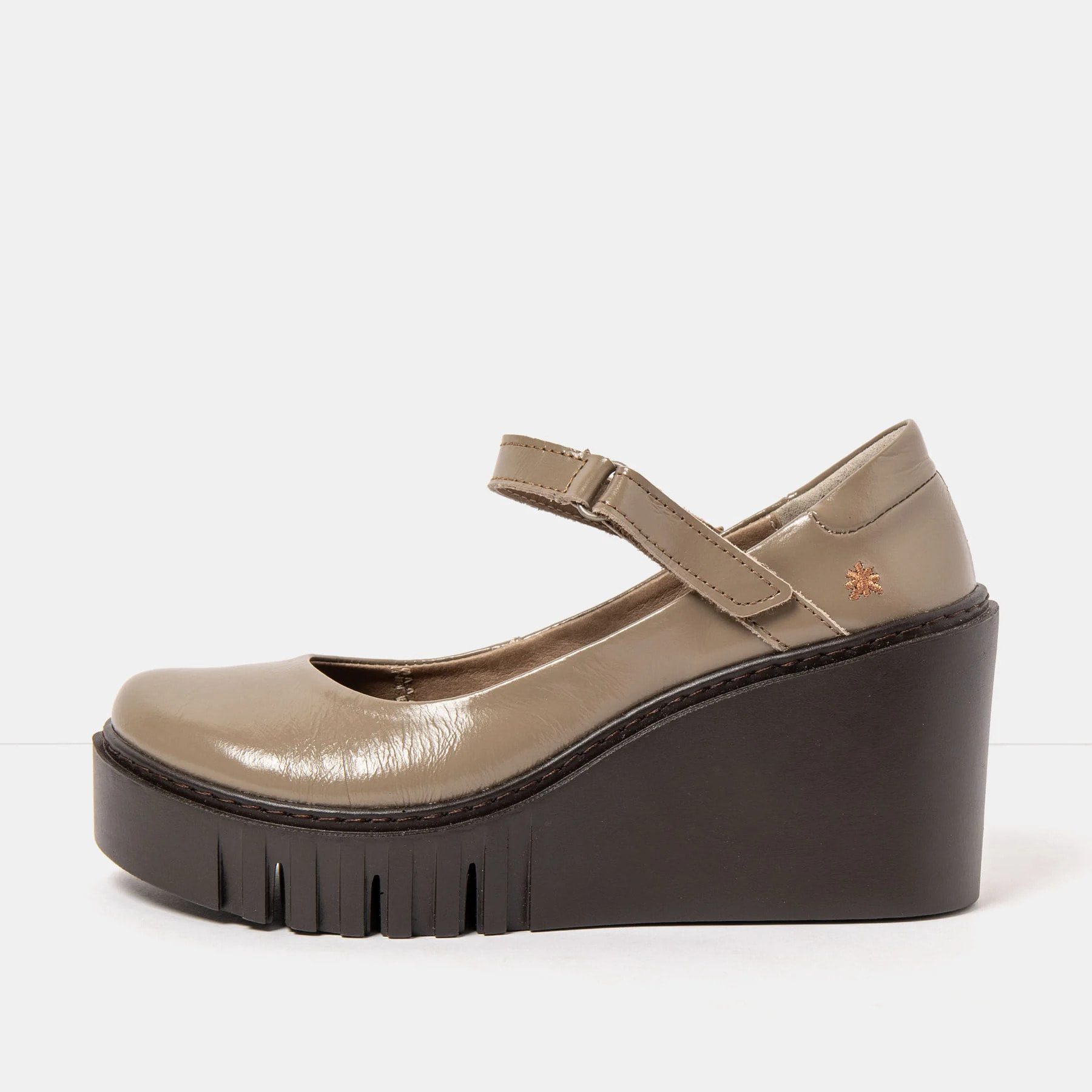 Zapatos con tacón 2090 NAPPA SHINNY TAUPE/ CATANIA color Taupe