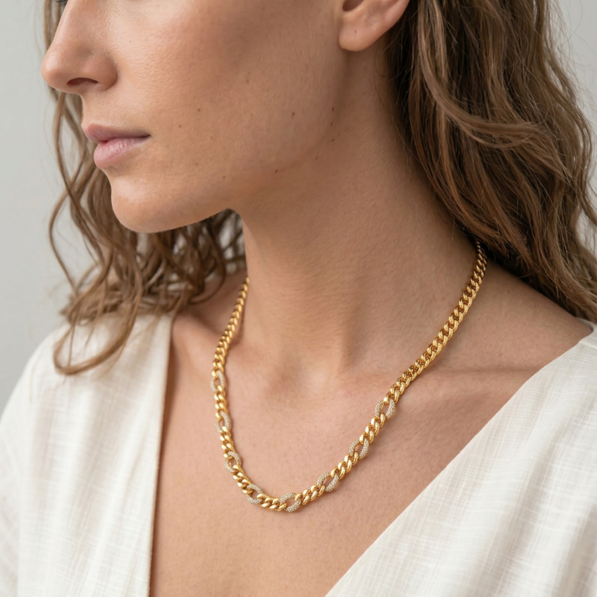 Collar Balhaj acabado oro amarillo 18k