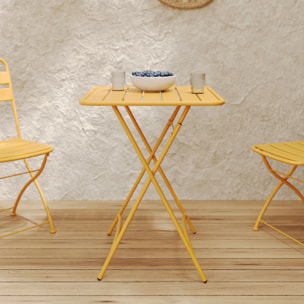 Table de jardin pliante en métal jaune beurre 2 personnes - Yumi