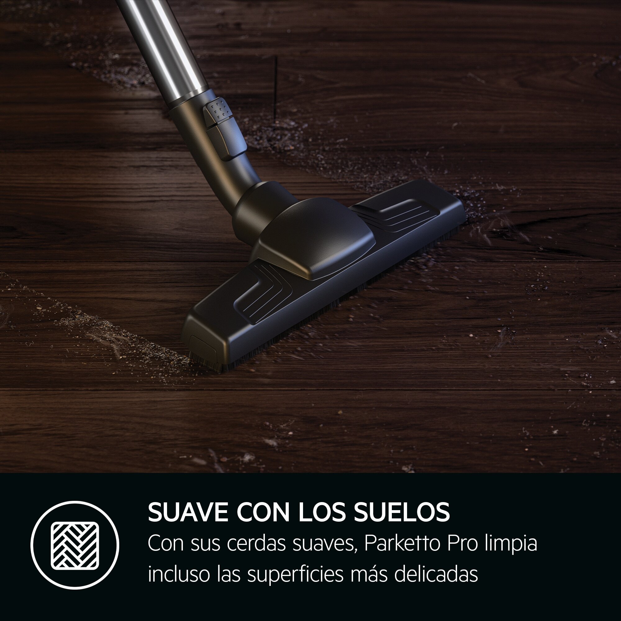 AEG Aspiradora con bolsa 6000 de 750 W y 73 dB(A) AB61H6SW | Reacondicionado