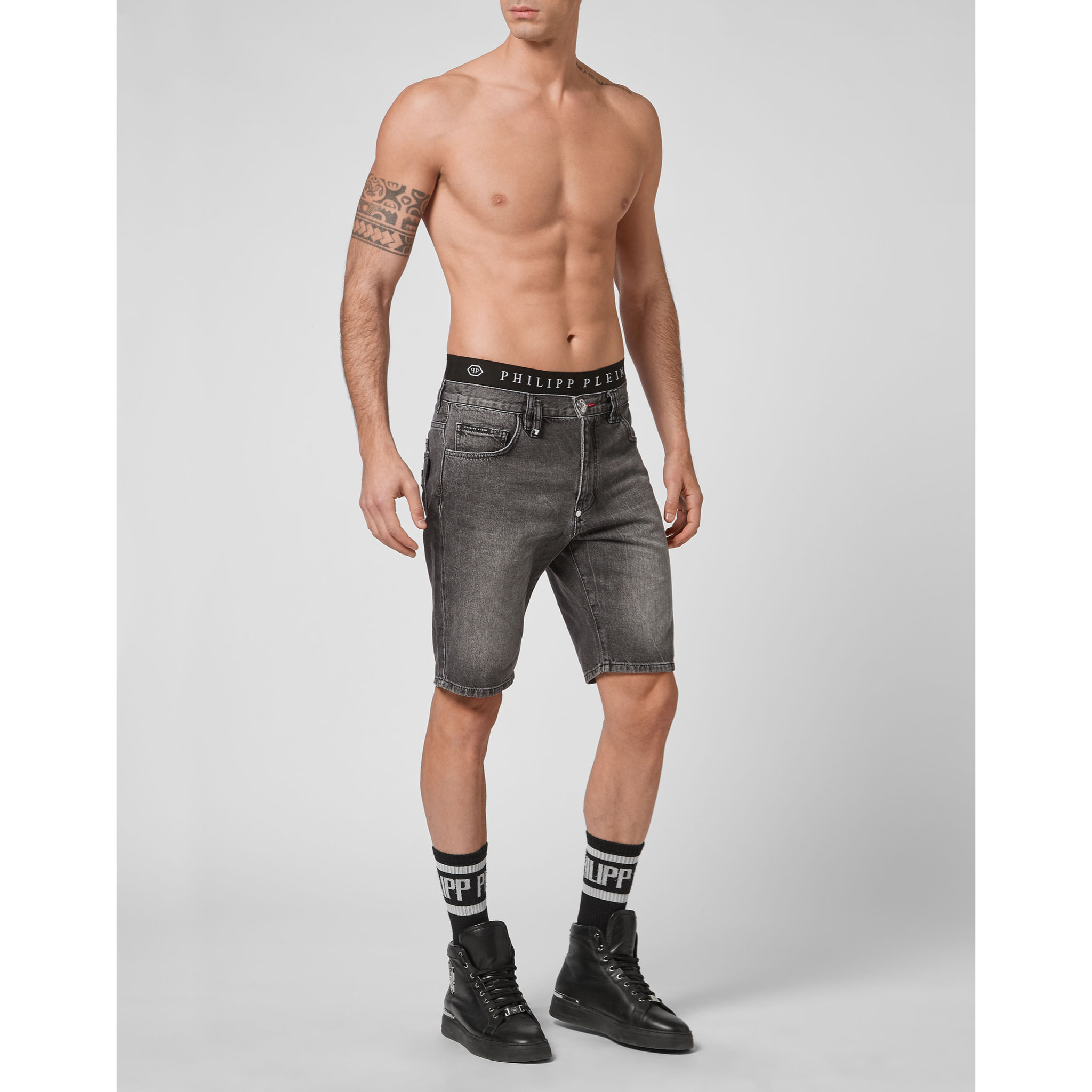 PHILIPP PLEIN Pantalones cortos
