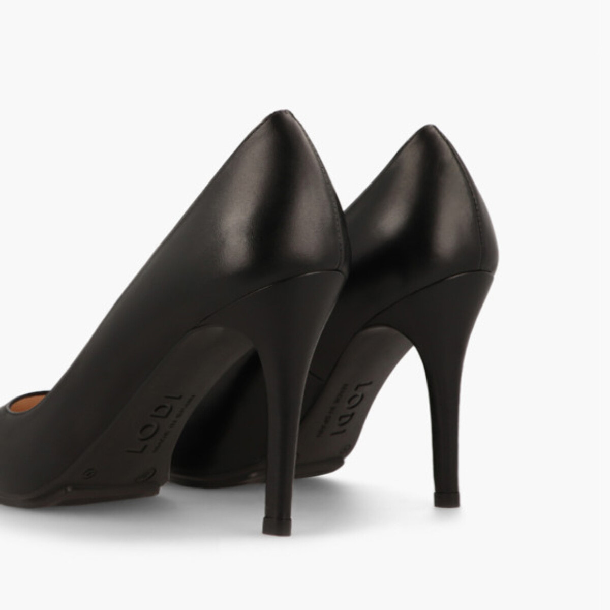 ZAPATOS DE SALÓN NEGROS RAMIN-GO