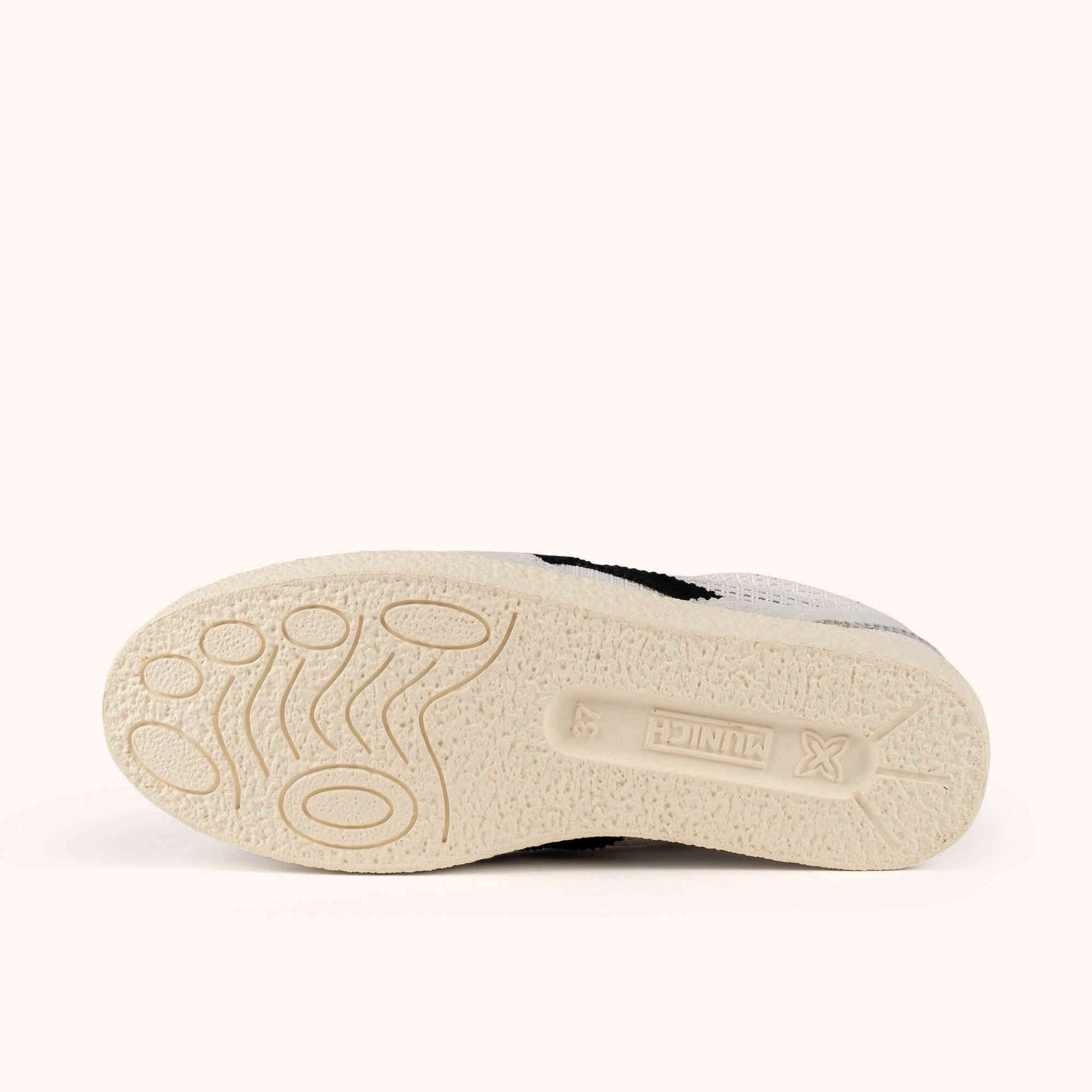 MUNICH VOLATA 105 Sneakers de Rejilla Transpirable Blancas y Grises