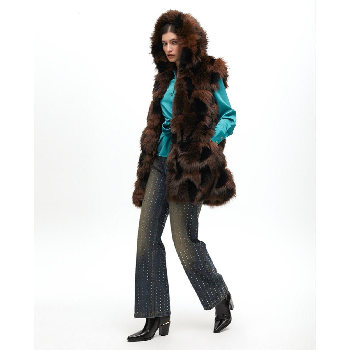 Gilet a pelo lungo con interno stampato