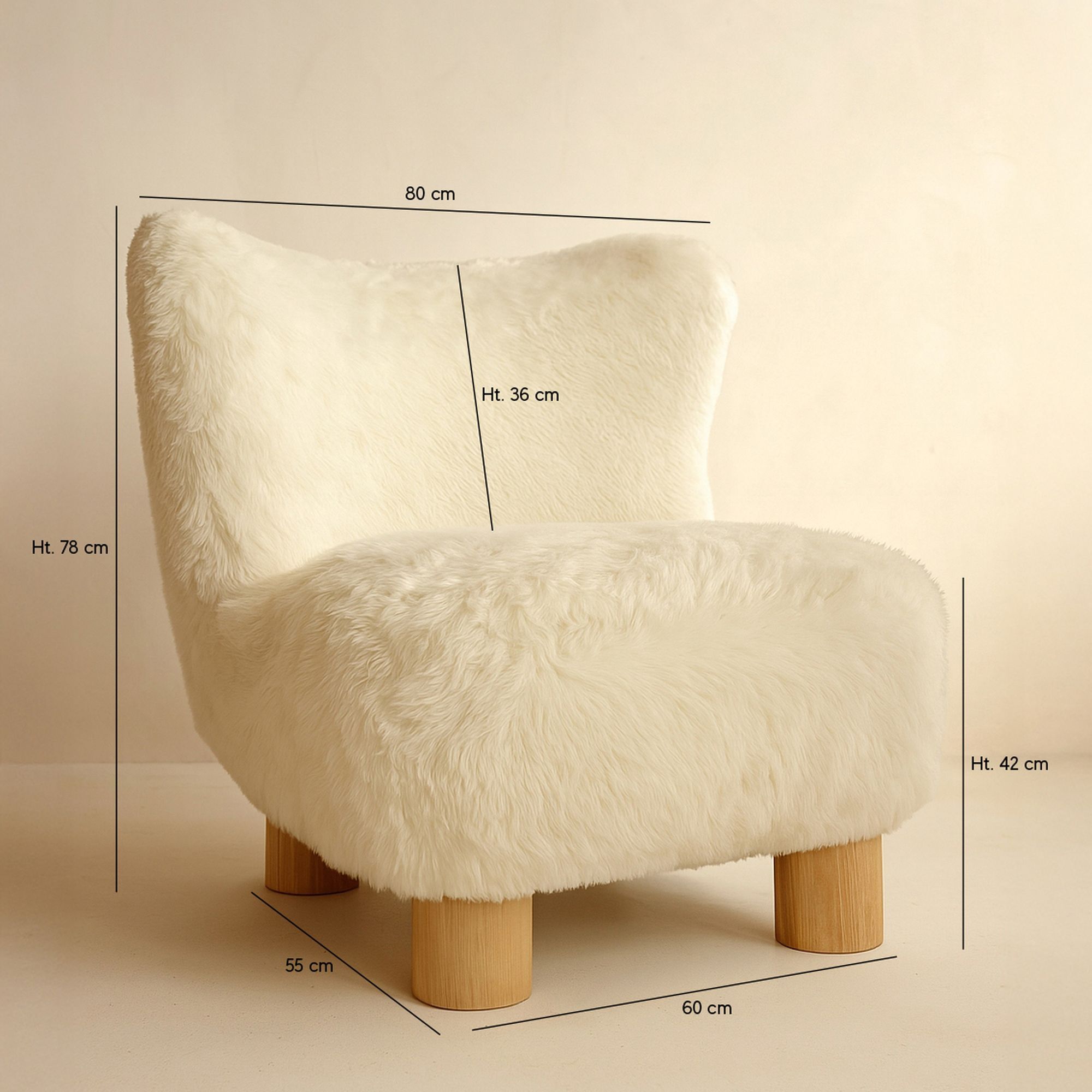 Fauteuil effet fourrure beige et structure en bois  ARTIC