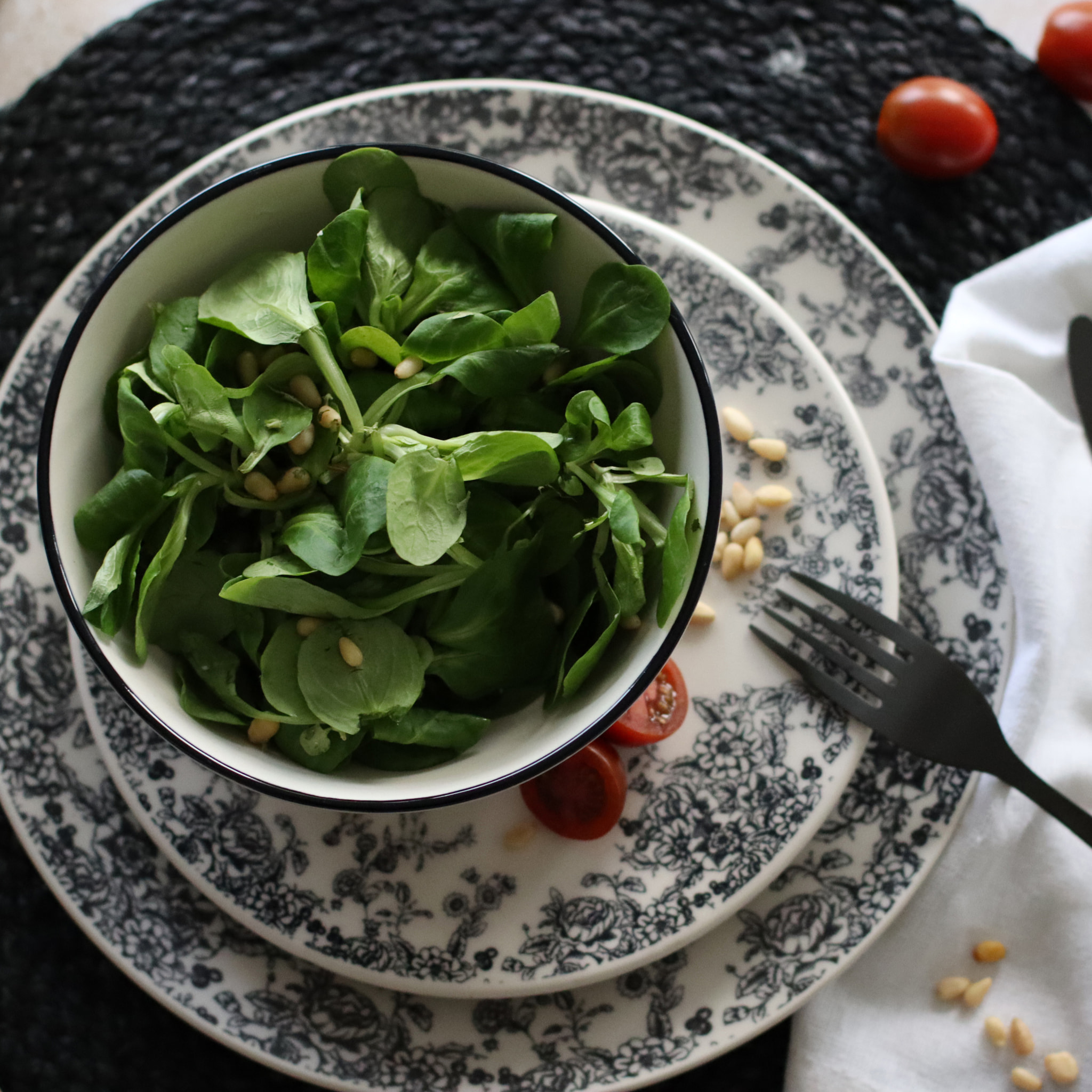 Lot de 6 bols en grès décor fleuri noir 50cl FLORALI