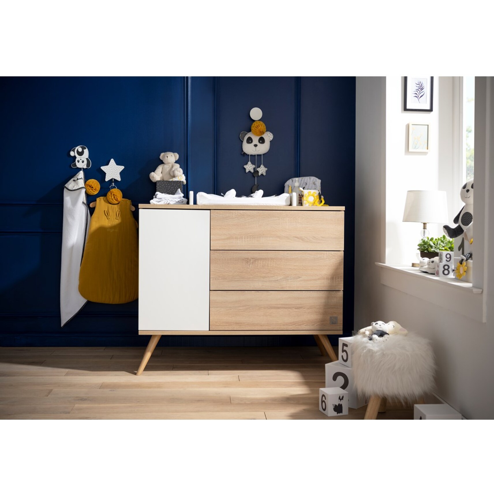 Commode 1 porte 3 tiroirs en bois