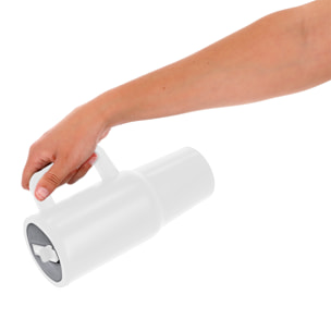 Jarra térmica de 870 ml de capacidad en Acero Inoxidable Reciclado con doble pared, tapadera hermética con boquilla plegable para beber y asa de transporte ergonómica. Libre de BPA