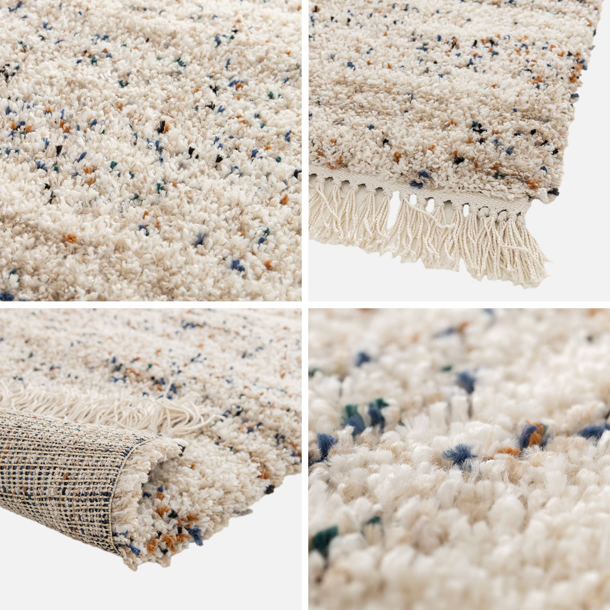 Tapis intérieur avec motif tacheté créme RICHIE