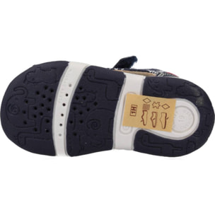 Sandalias Niño de la marca GEOX  modelo B SANDAL TAPUZ BOY AZUL