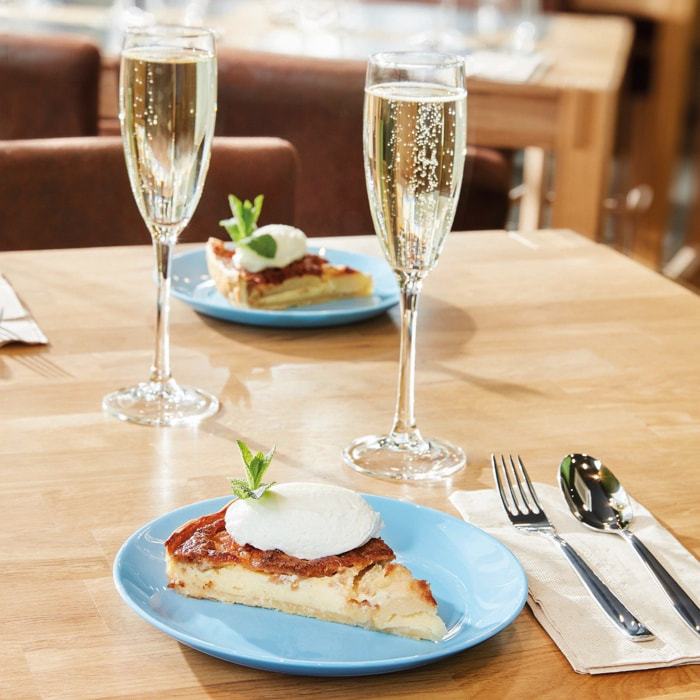 Service de 18 verres à pied et verres à eau