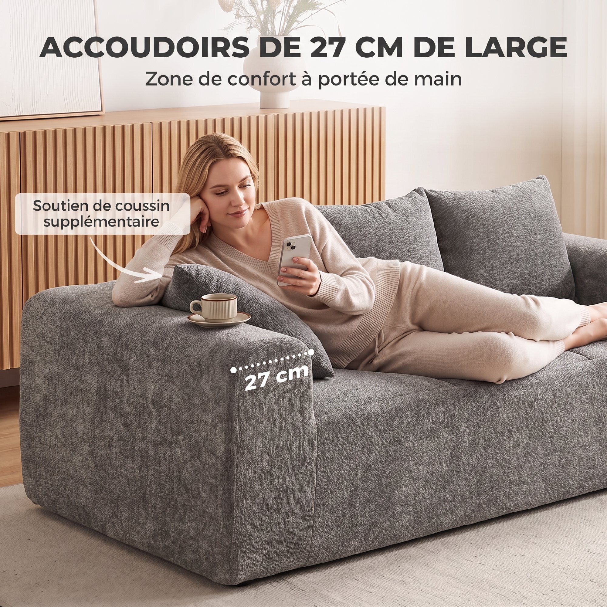 Canapé design arrondi 3 places larges accoudoirs 3 coussins tissu chenille gris