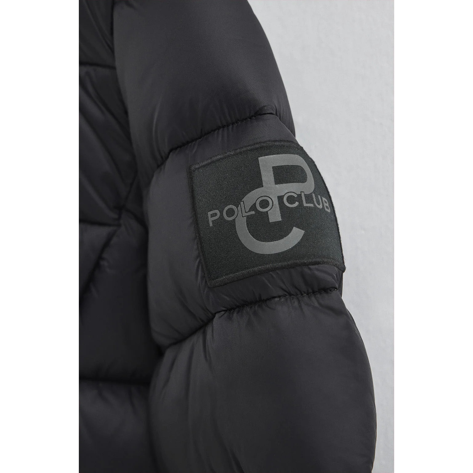 Chaqueta ultralight negra con logo Polo Club
