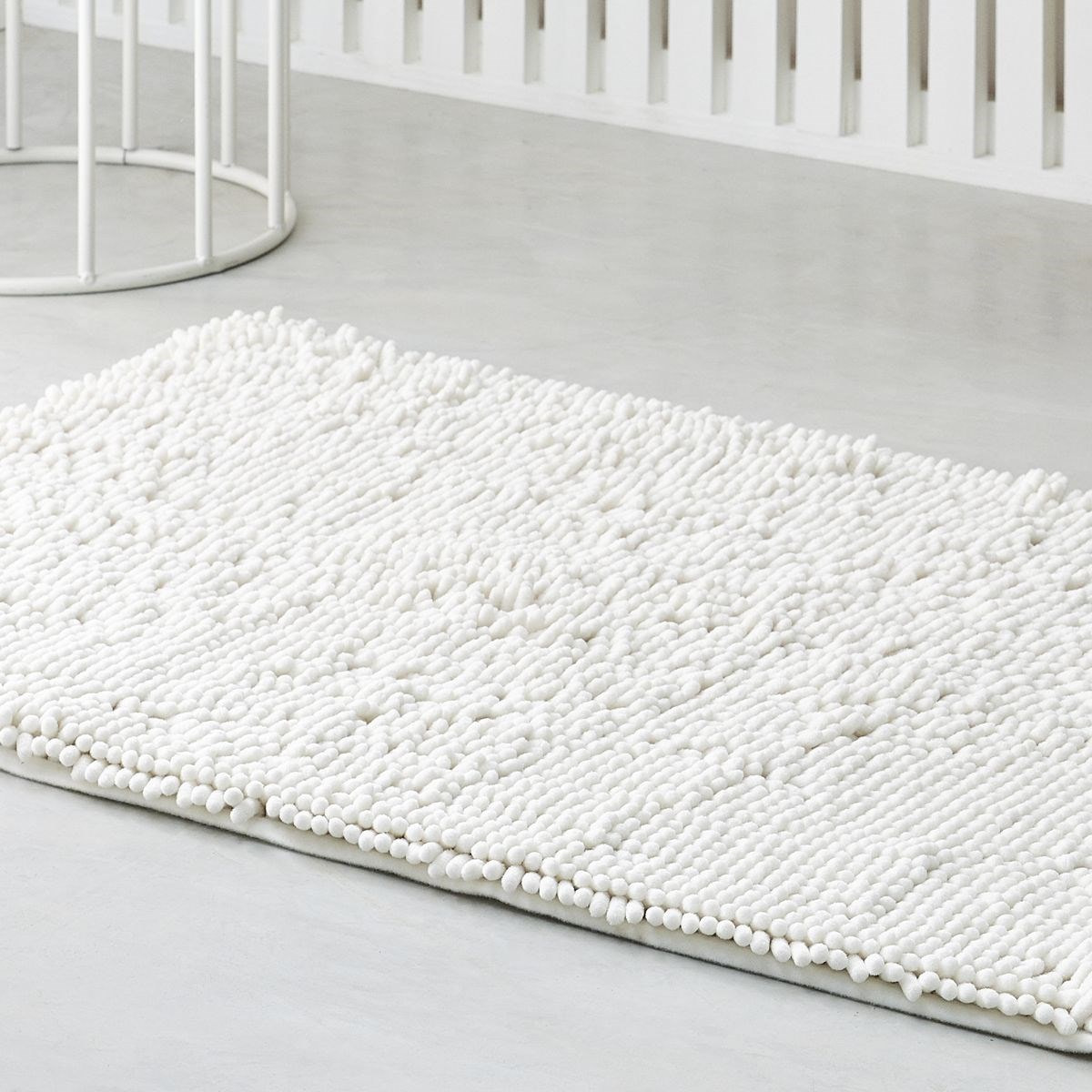 Tapis de bain mèche uni ESSENTIAL blanc