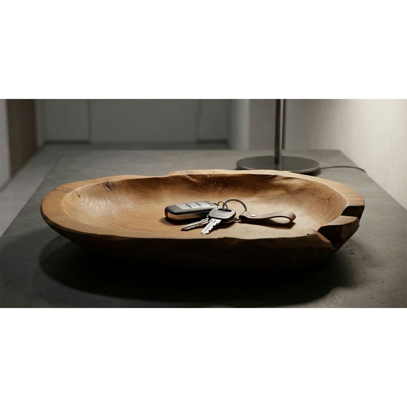 S/TASCHE TIPISAN IN TEAK RIC. CM 43X38X7 (PEZZI UNICI - NON RIP. IN SERIE)