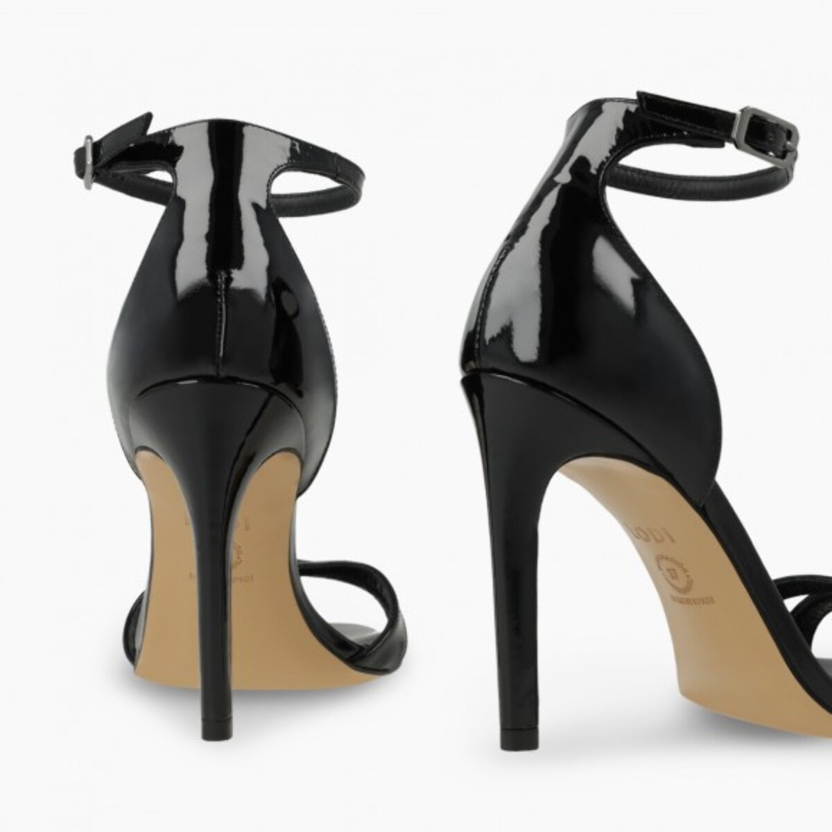 SANDALIAS NEGRAS WENER