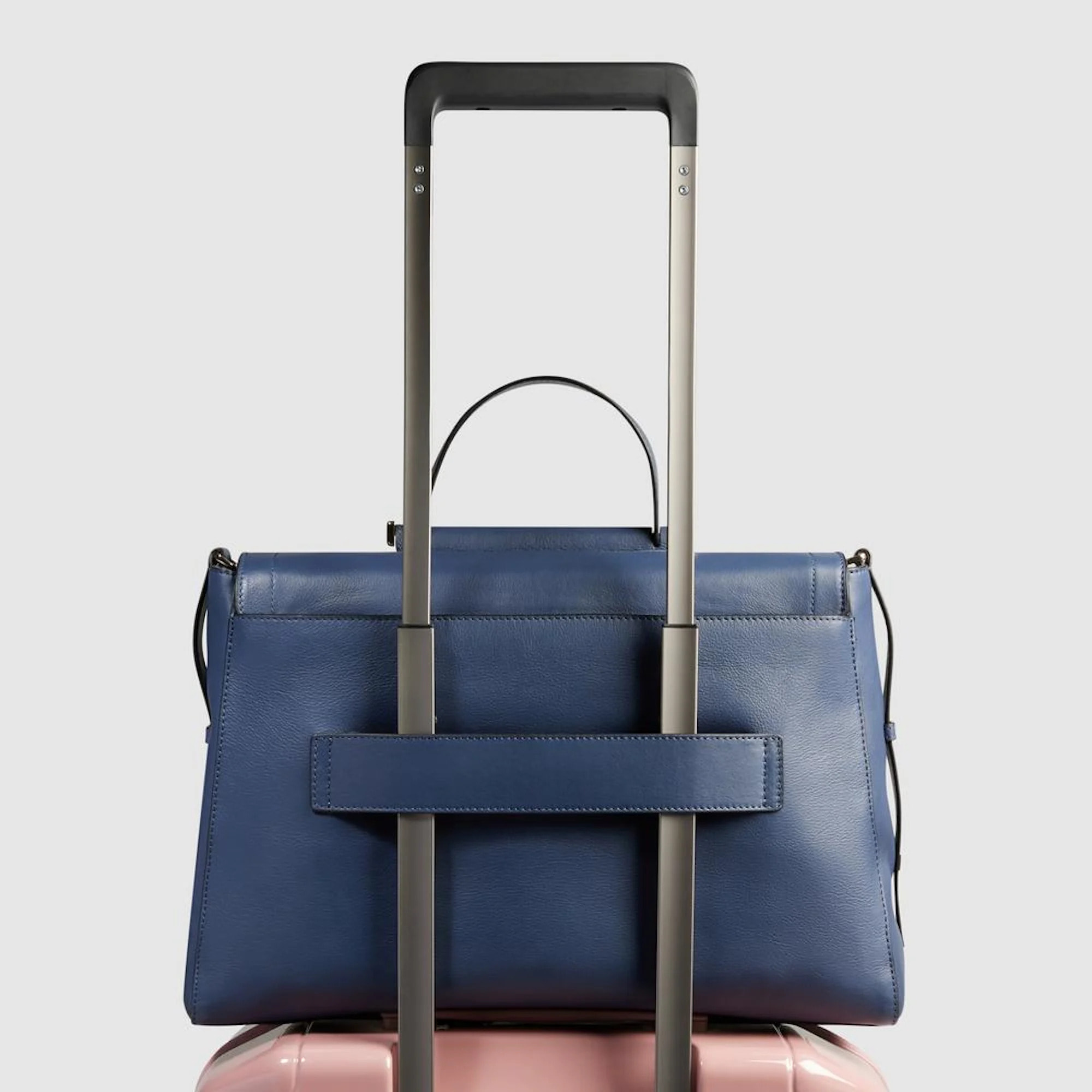 Piquadro Borsa modello satchel in pelle porta pc con protezioni antiurto e RFID