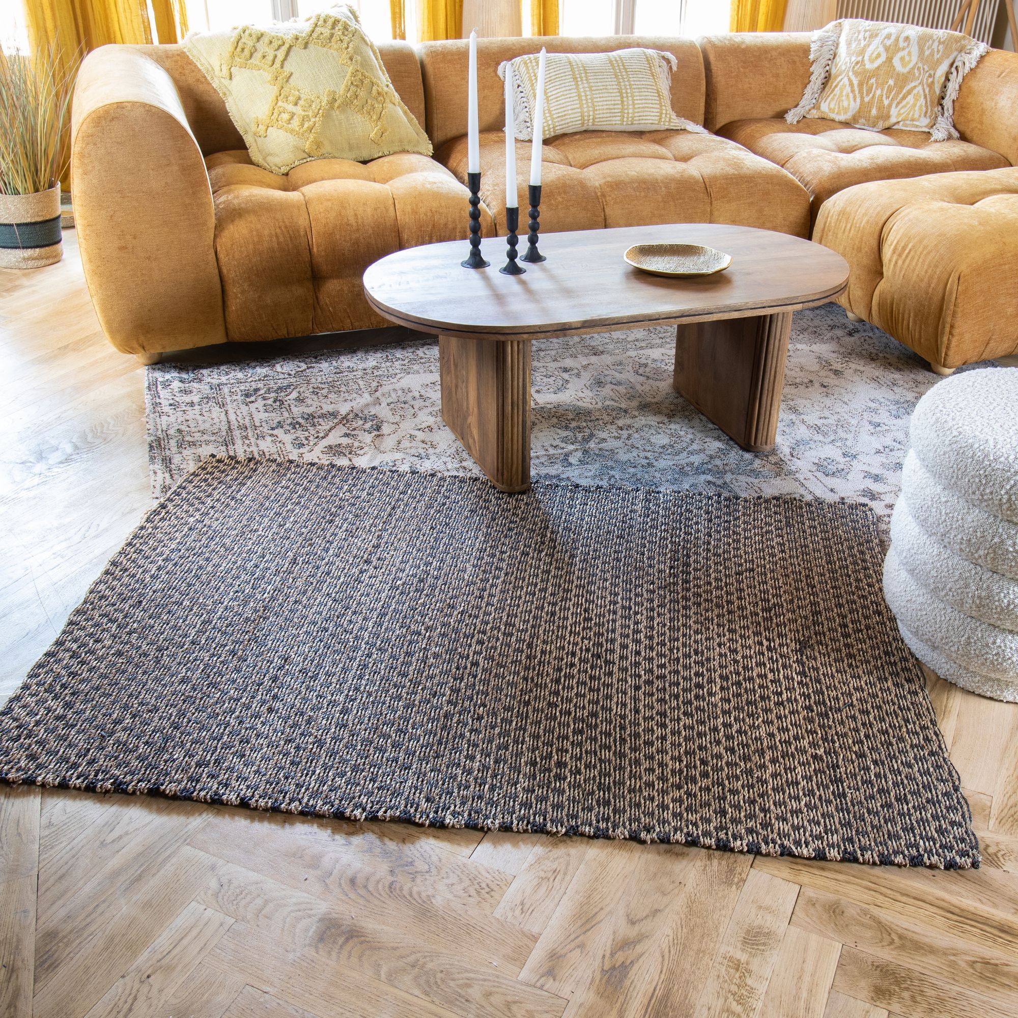 Tapis en osier naturel et noir 100x150cm PHIPHI