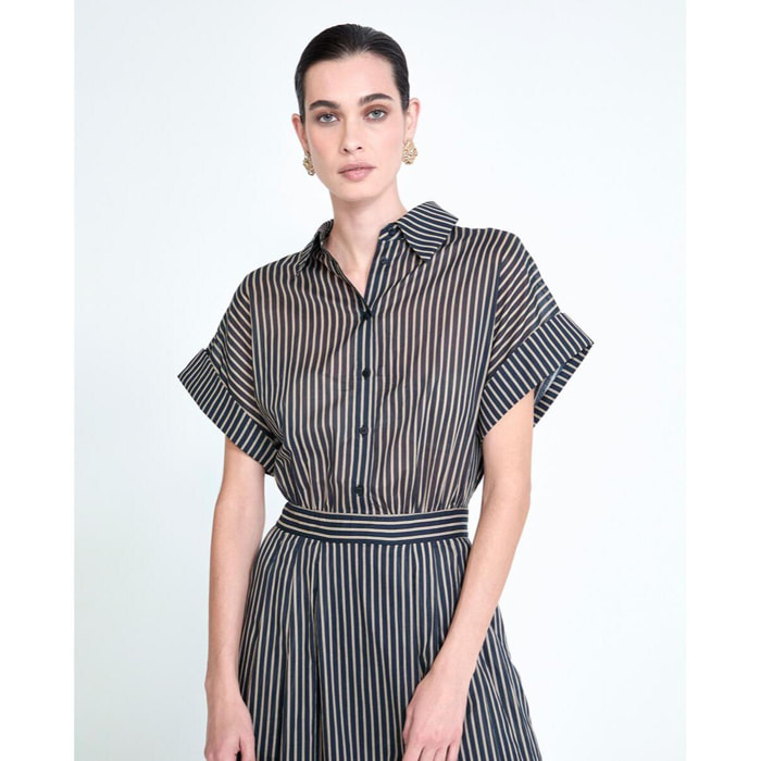 abito camicia a righe con cintura