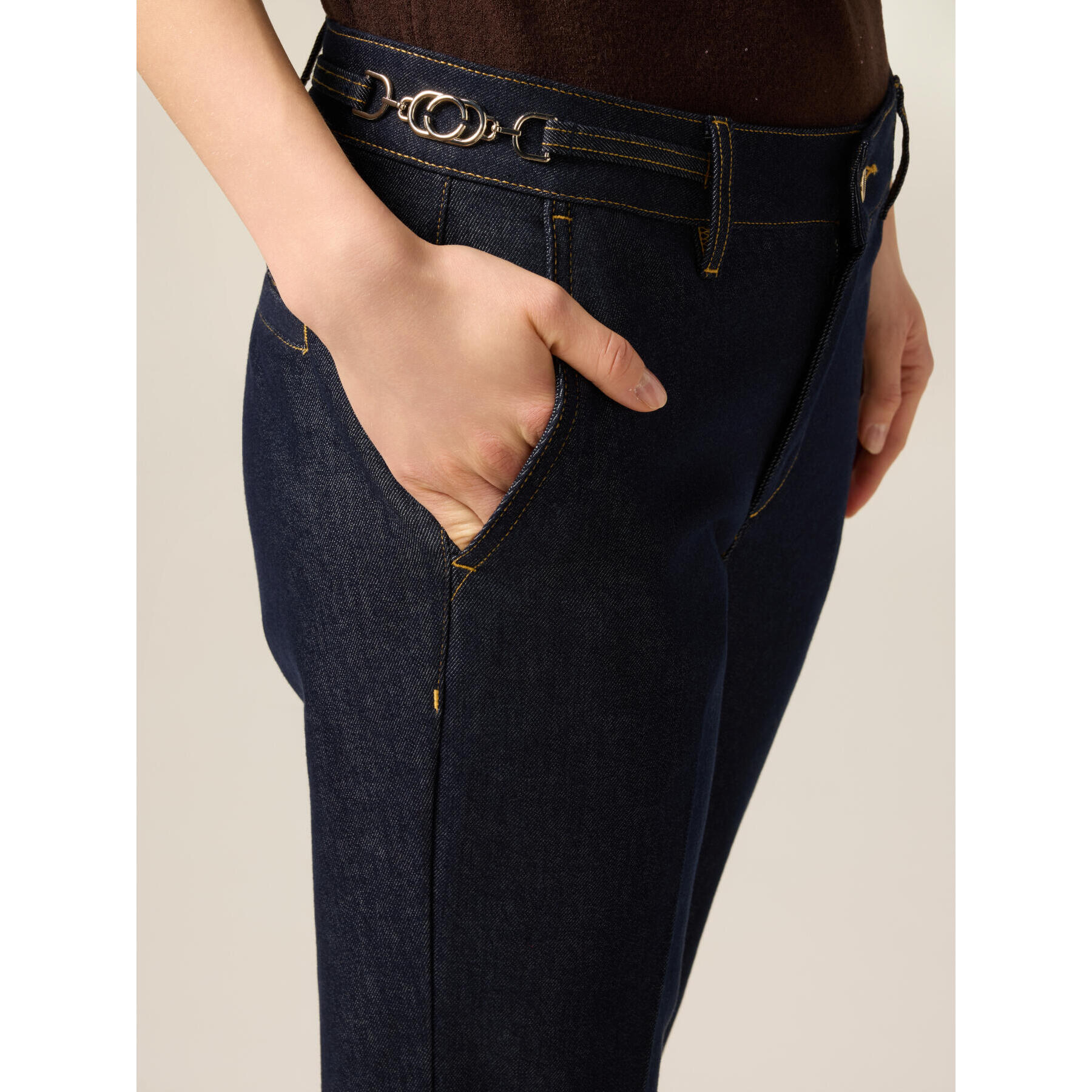 Oltre - Jeans regular con dettaglio catene - Blu