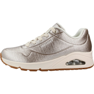Sneakers De  Mujer Uno Shinin Bright Plata