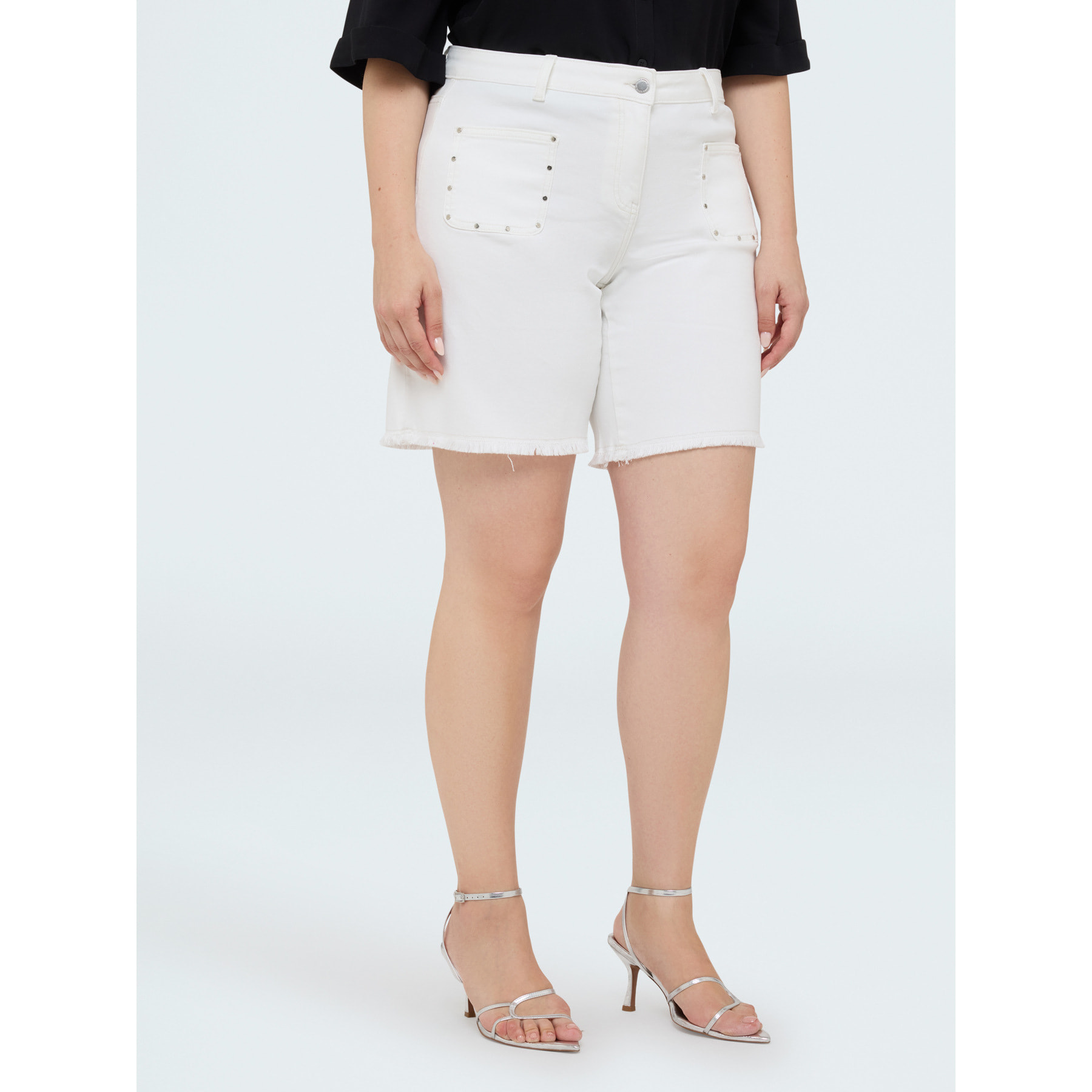 Fiorella Rubino - Shorts in misto cotone con borchie - Bianco