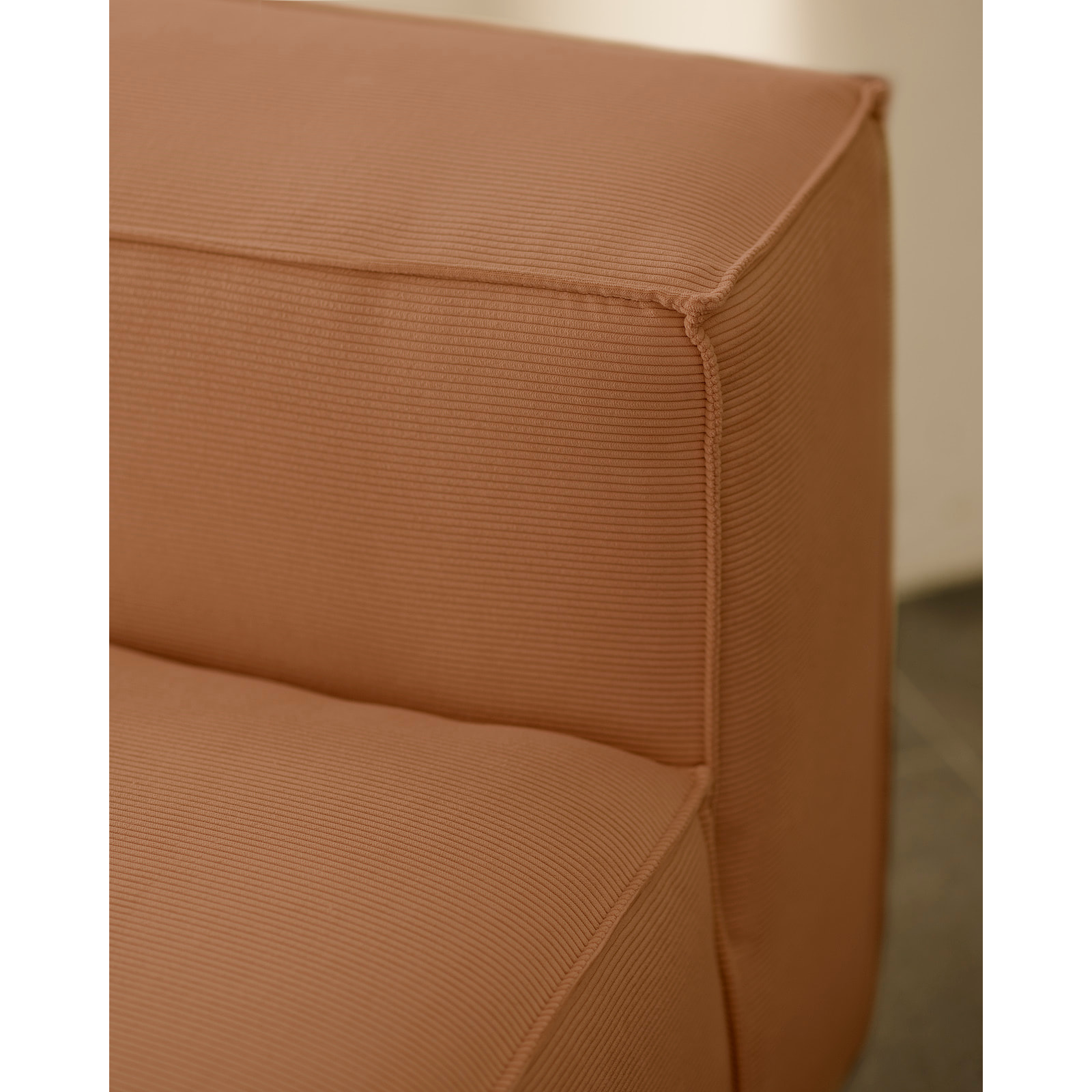 Fauteuil en velours côtelé couleur corail de 110x90cm Hauteur: 70 Longueur: 110 Largeur: 90