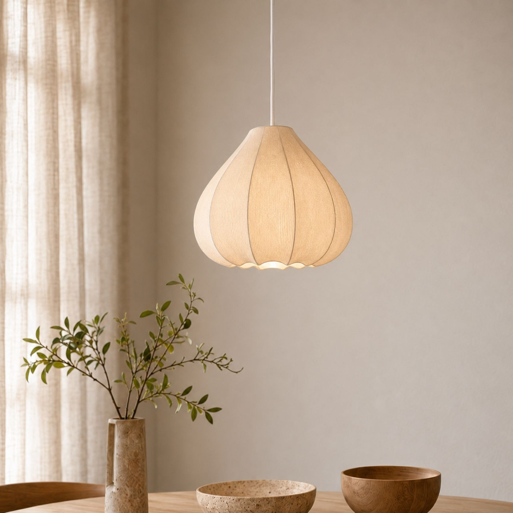 Abat-jour lanterne tissu texturé forme goutte - Beige