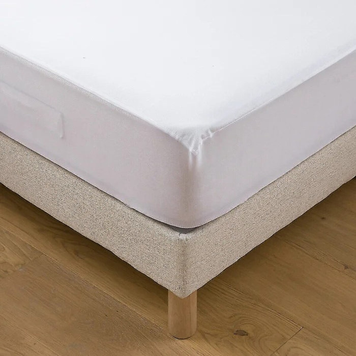 Protege Matelas 100% Polyester 75gsm Impermeable Blanc