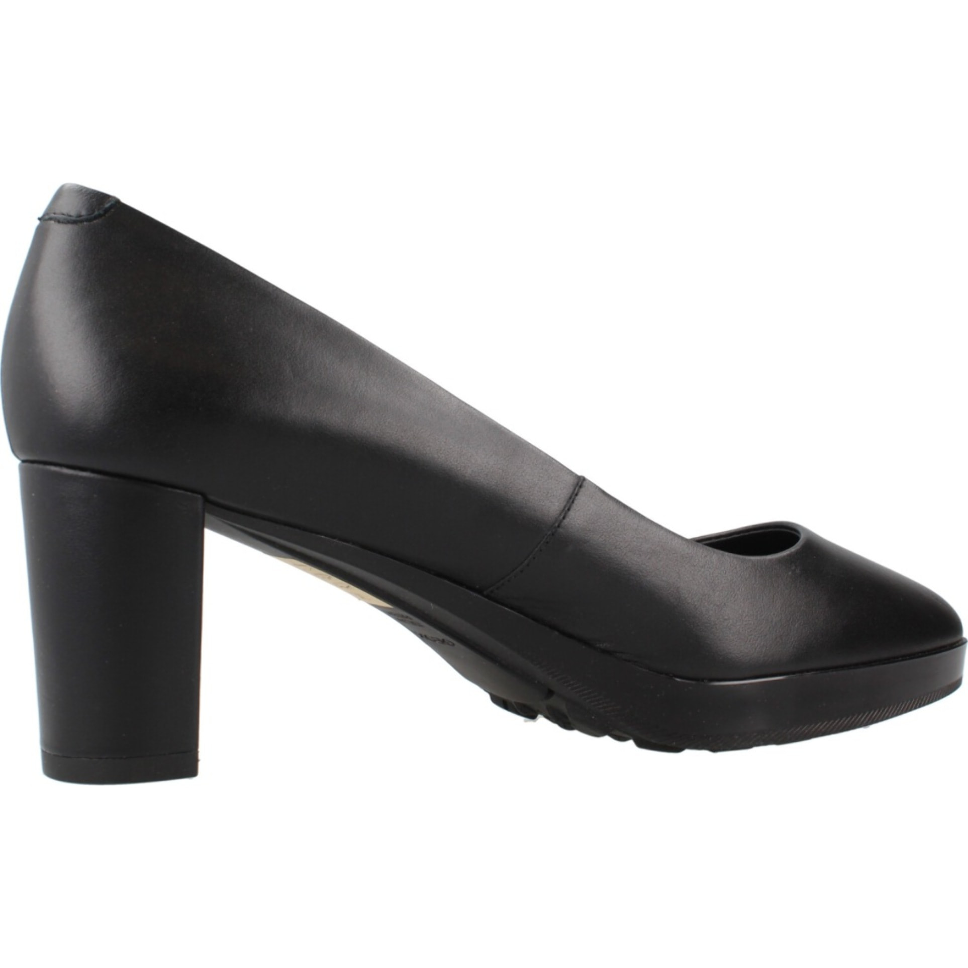Salones Mujer de la marca GEOX  modelo D35TED 000Y3 NEGRO