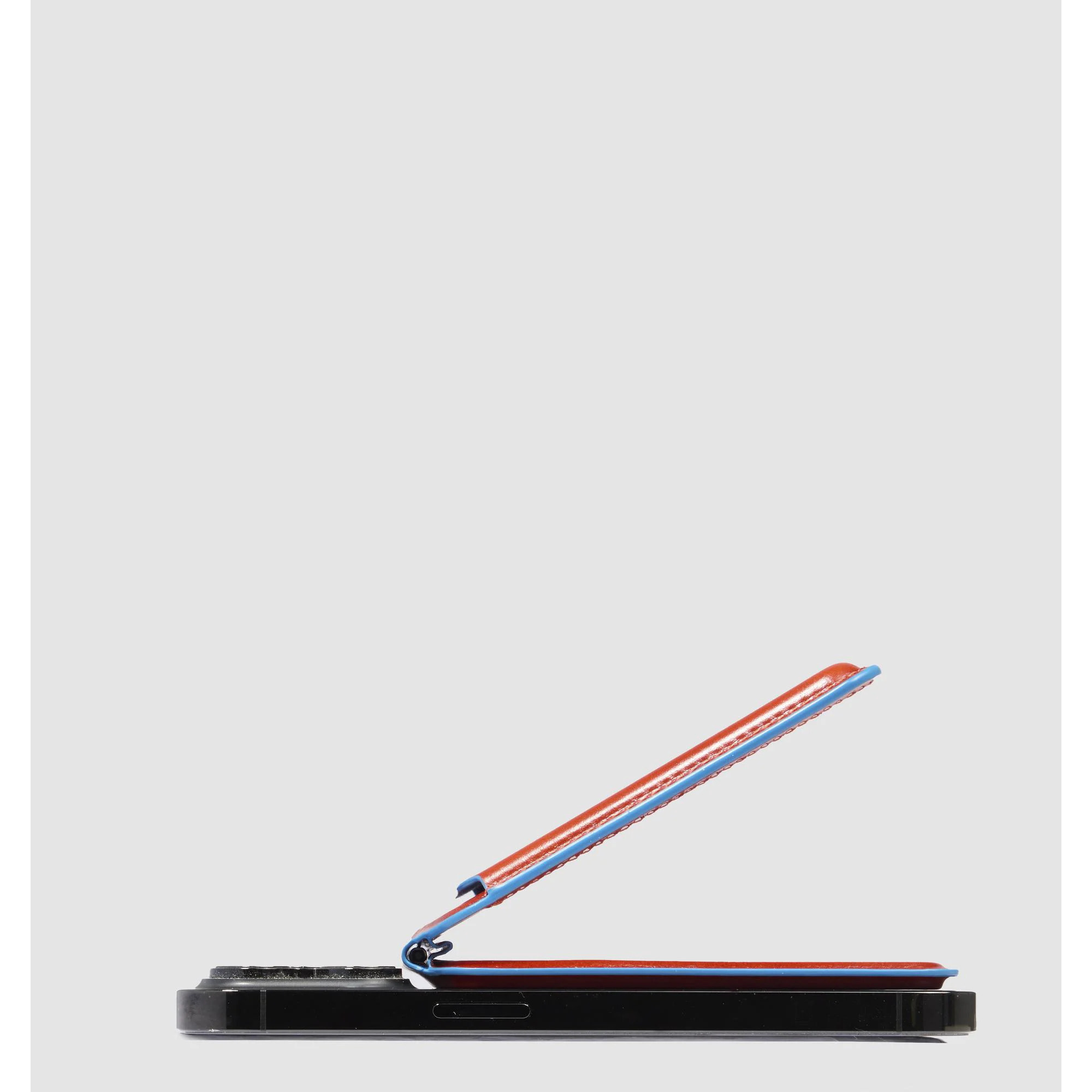 Piquadro Portafogli MagSafe in pelle con tracker ricaricabile