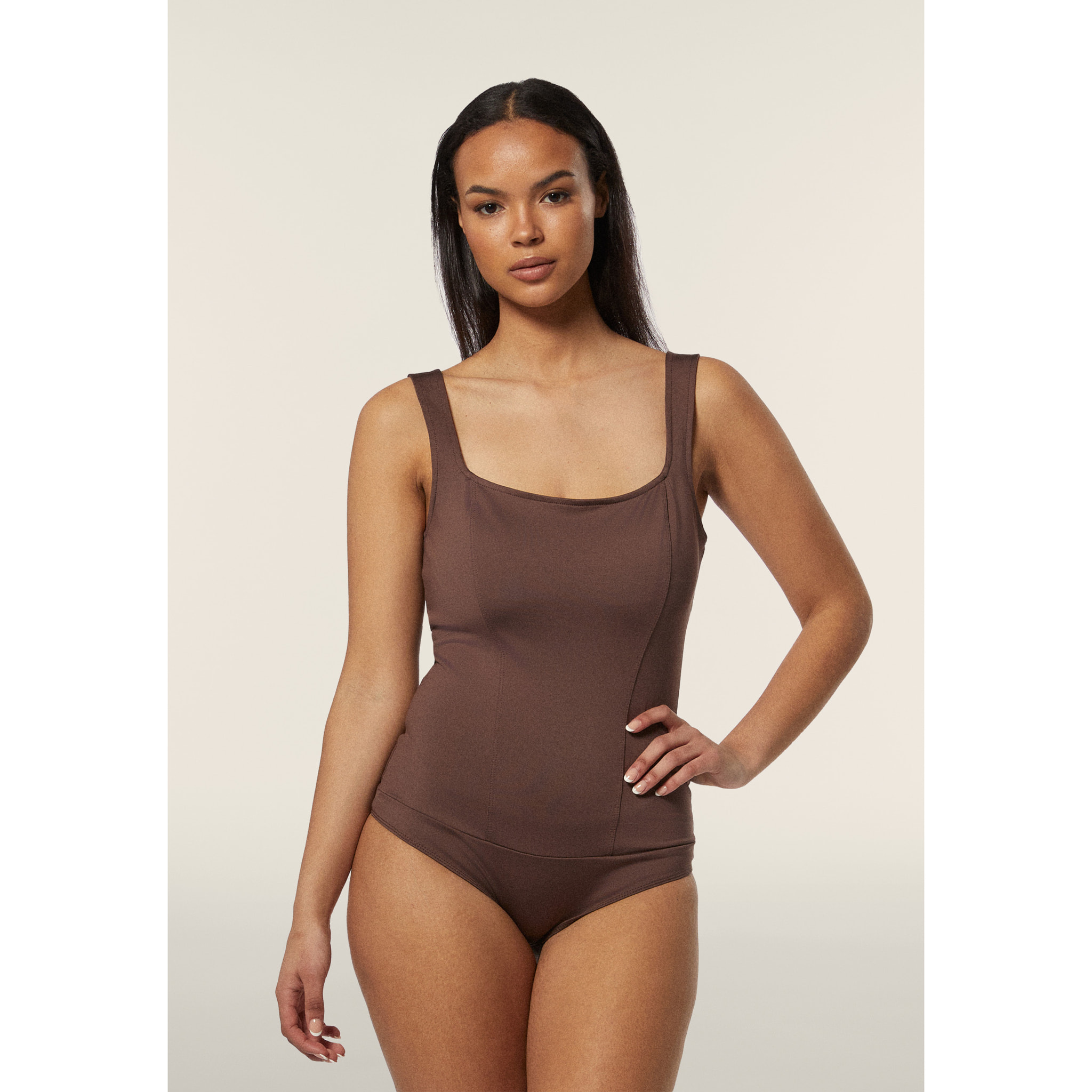 Body scollo quadrato in tessuto altamente traspirante