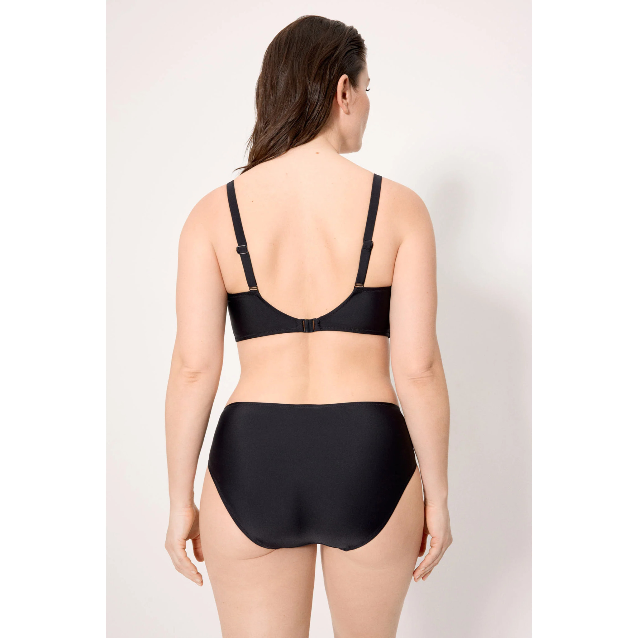 Top bikini contenitivo Nero