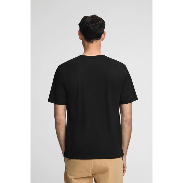 Camiseta negra con cuello pico y bordado Rigby Go