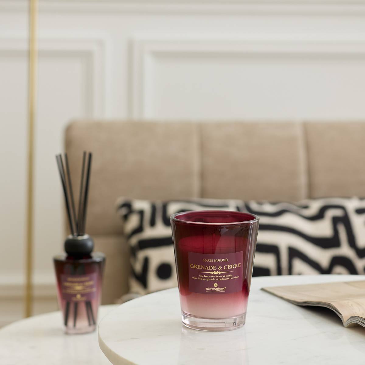 Bougie parfumée Alma ronde 270 g violet