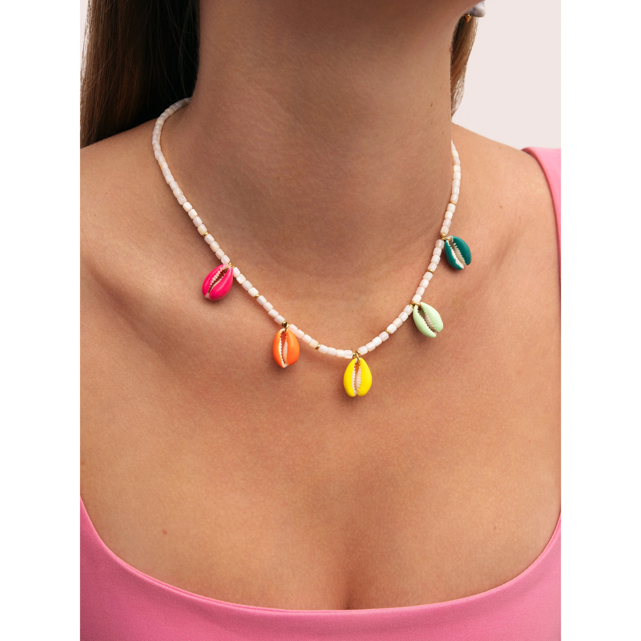 Collar Boho Color Shells Acero Baño Oro