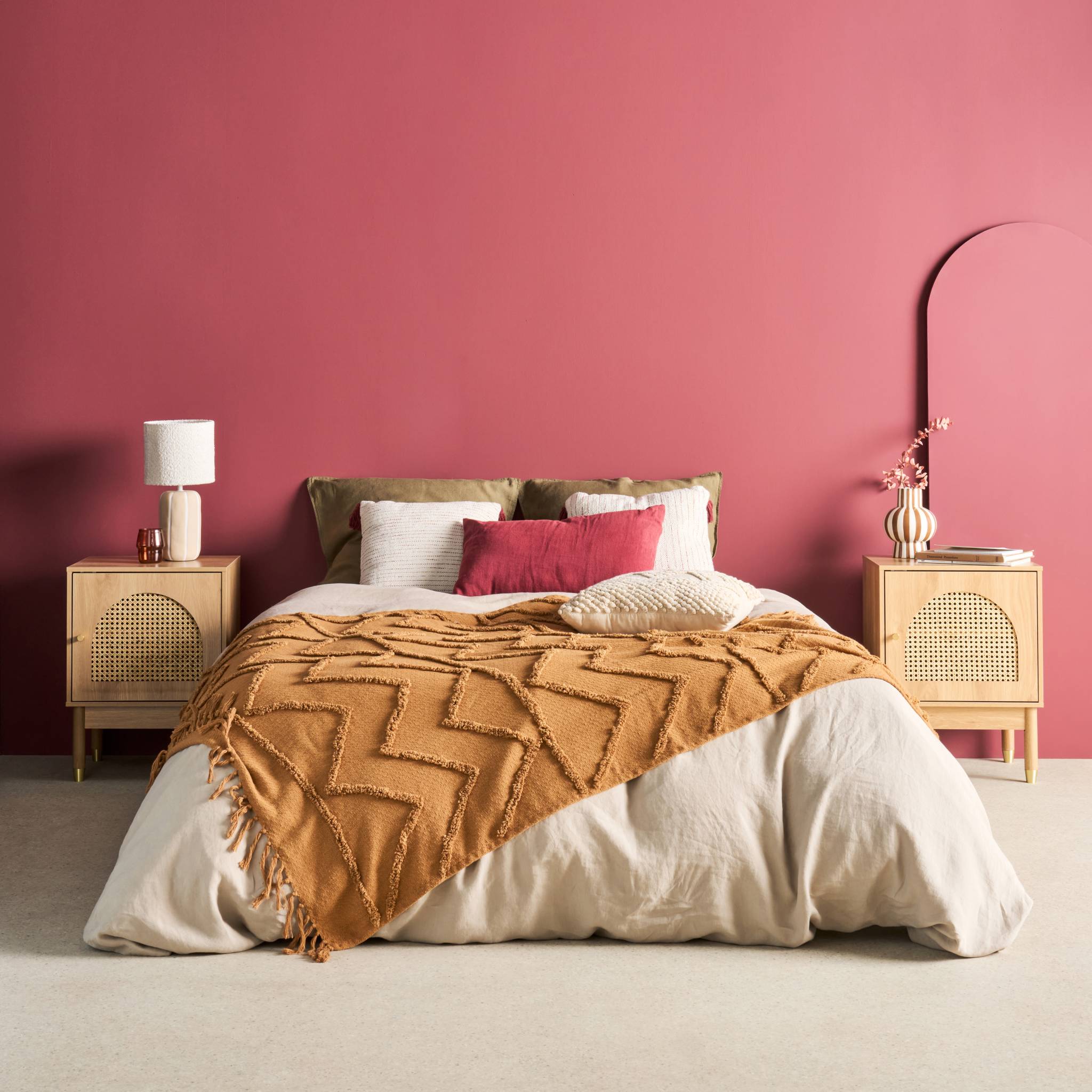 Lot de 2 tables de chevet bohème bois et cannage naturel 1 porte 45 x 40 x 60 cm - Judith