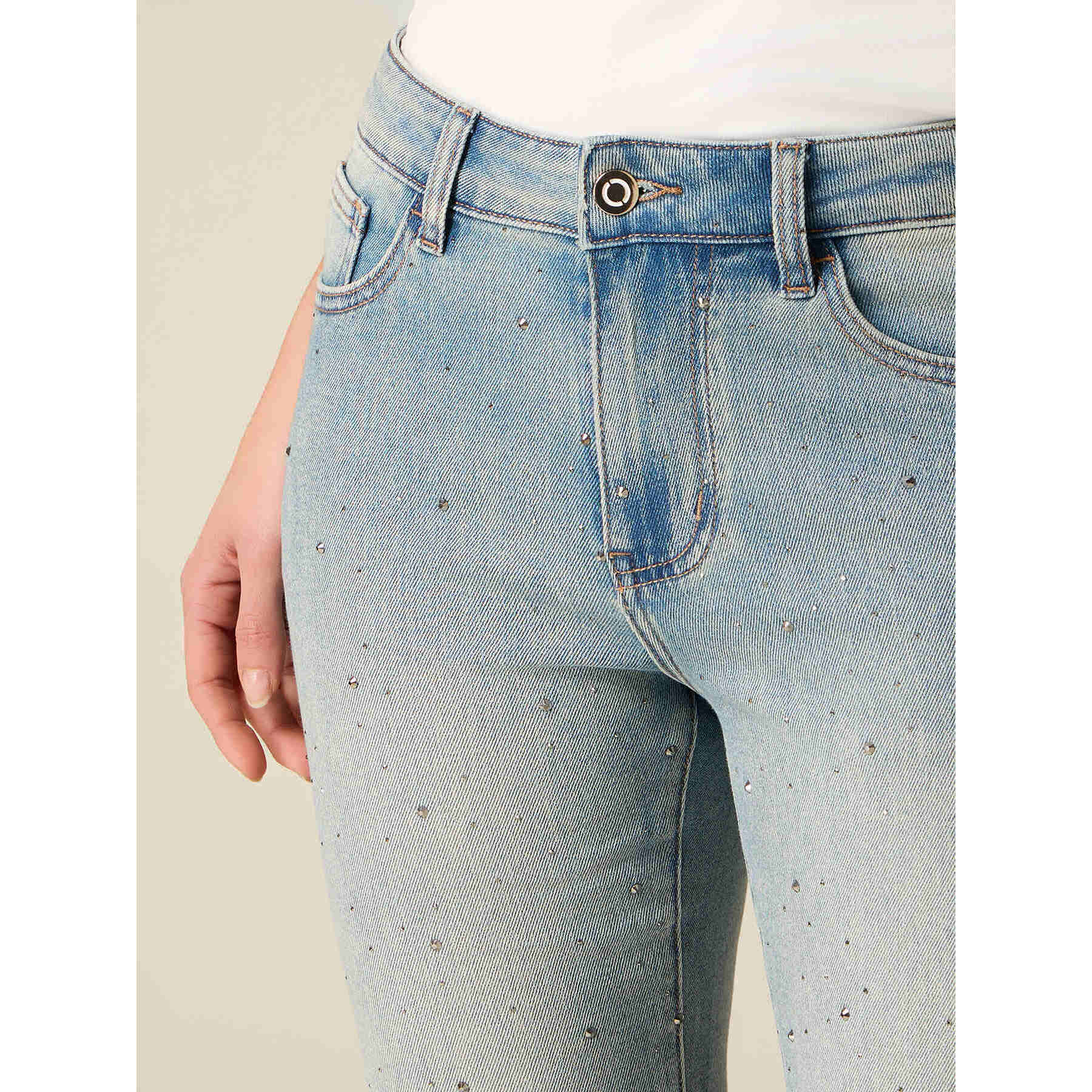 Oltre - Jeans cropped flare con cristalli - Azzurro