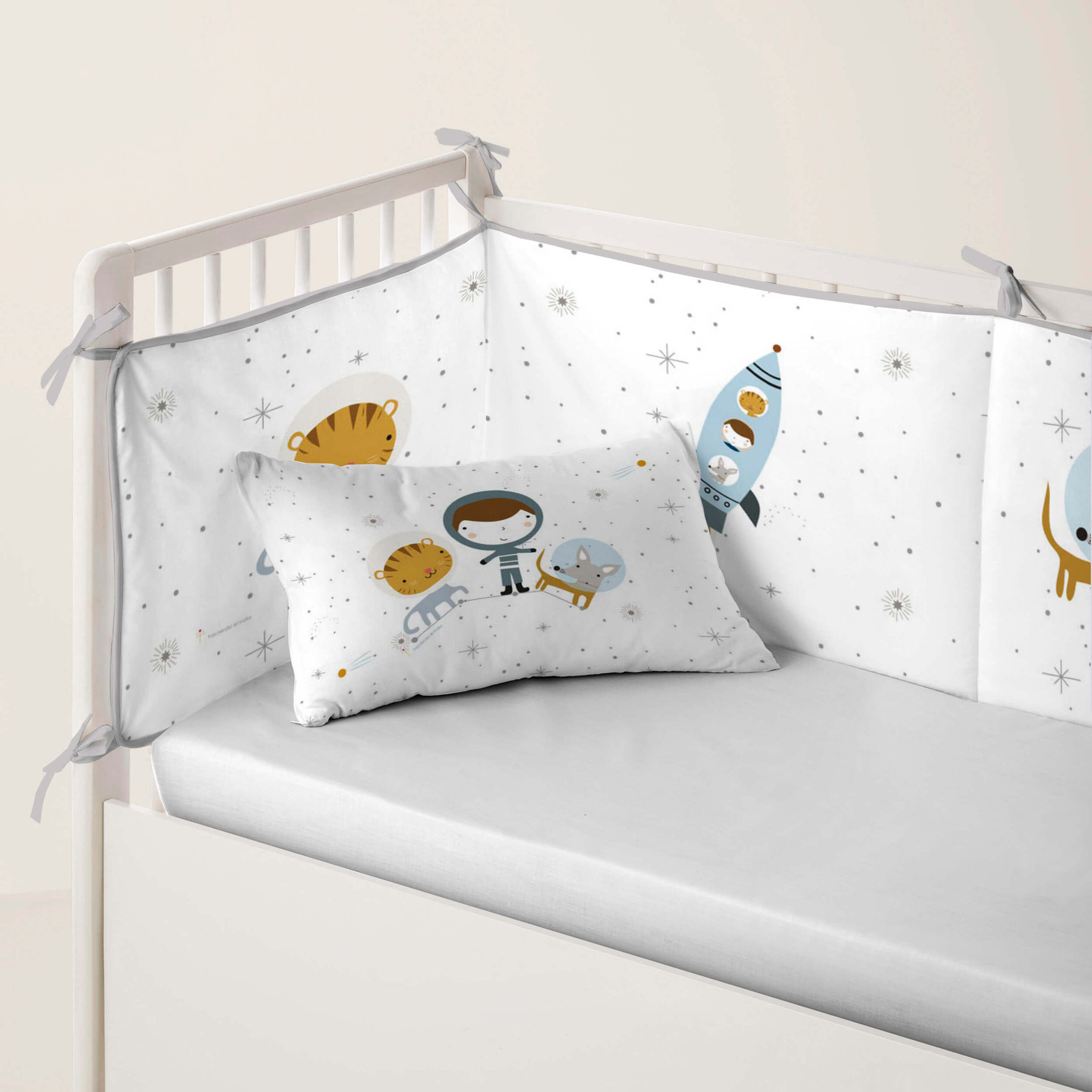 Protector de cuna - Algodón - Con Cintas - Viaje Espacial