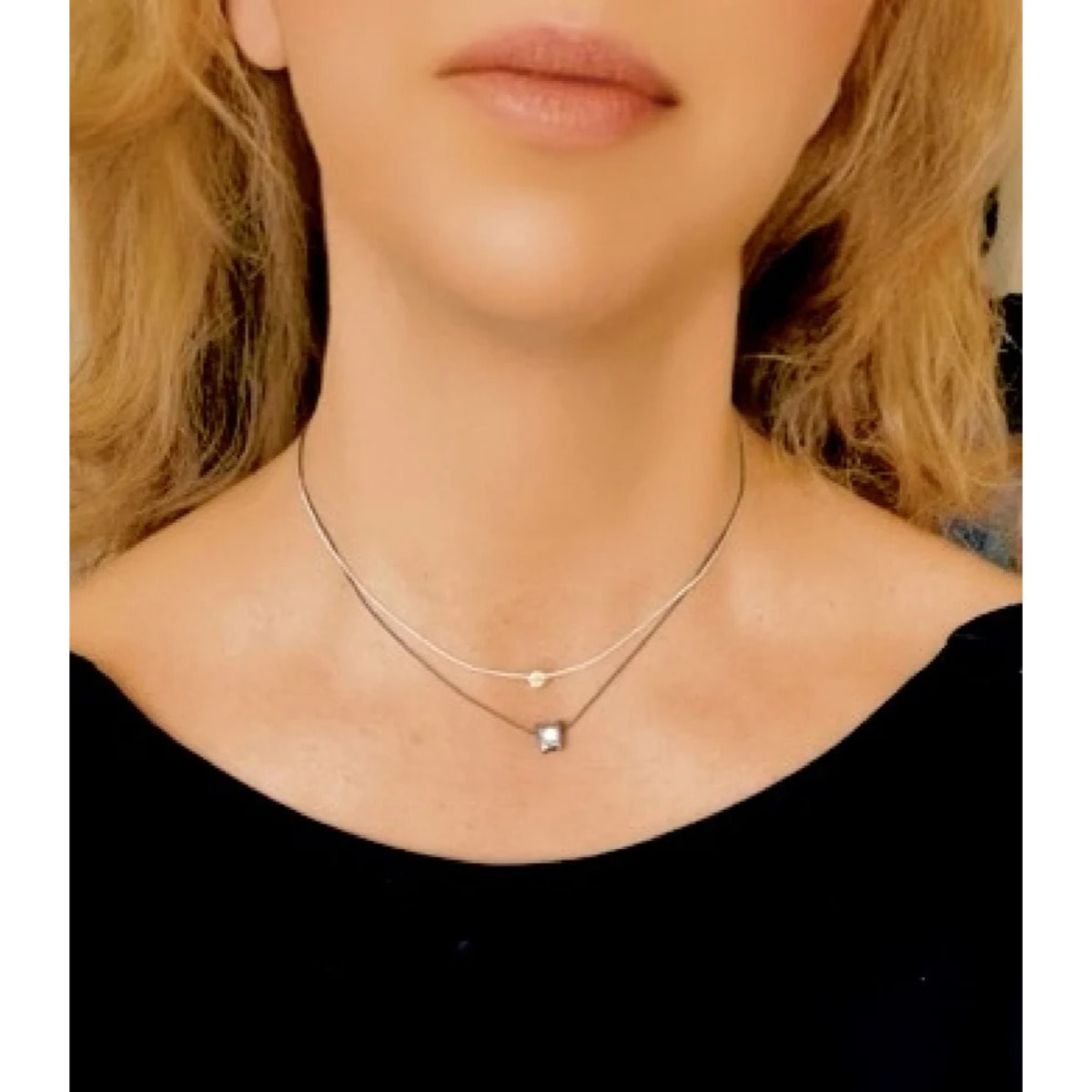 Pareja de collares White-Black con cristal de Sw en plata 925 10µ