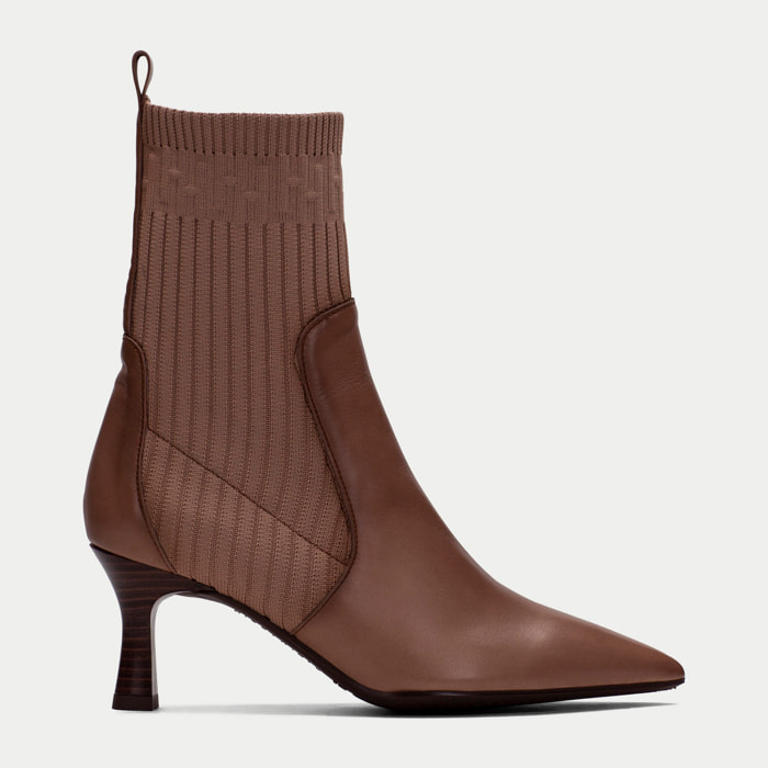 Botin Aitana Almond 6 cm