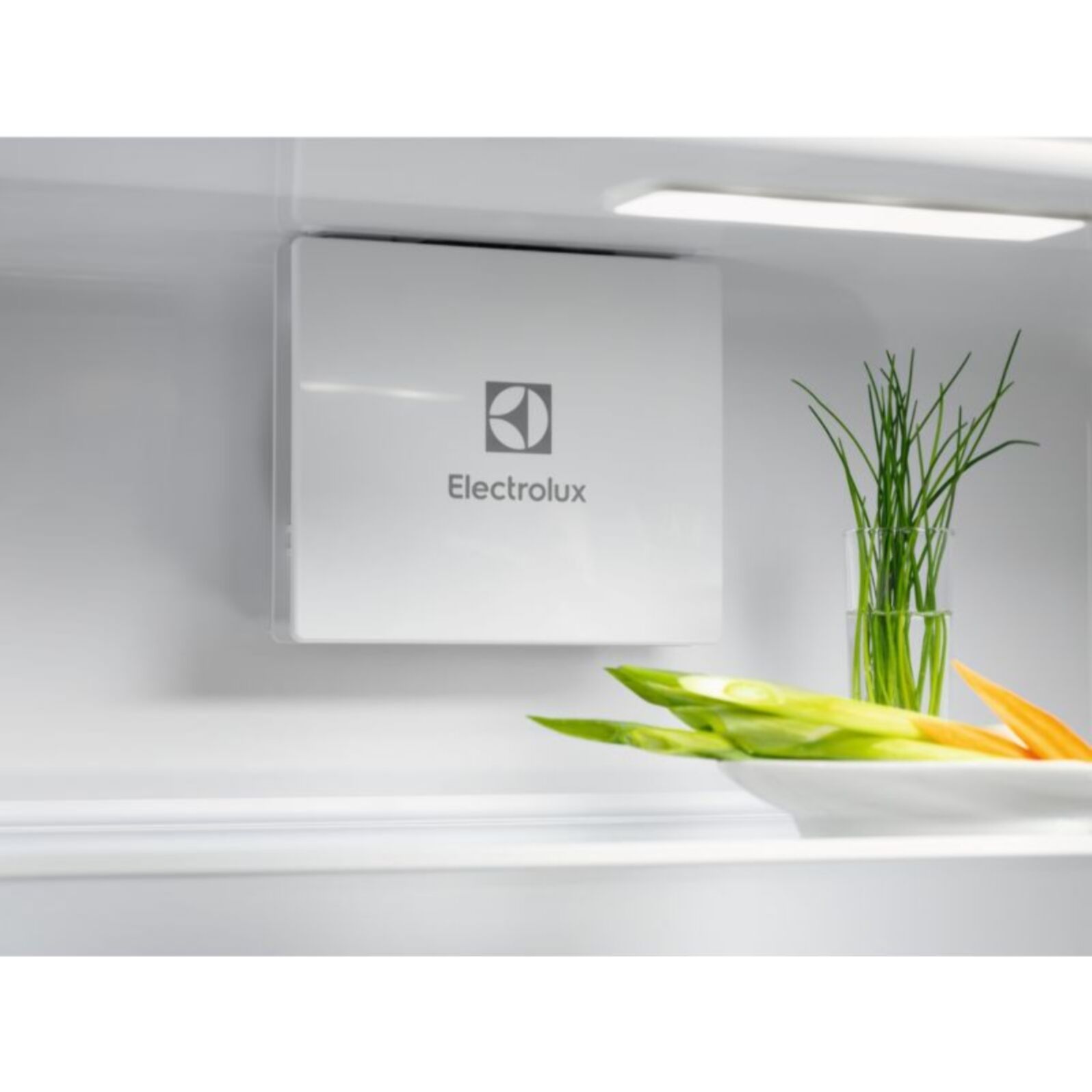 Réfrigérateur combiné encastrable ELECTROLUX END5FE18S ColdSense